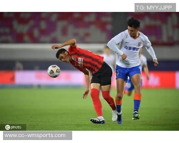 斯洛特重申不考虑争冠目标强调专注当前比赛状态与上赛季相似