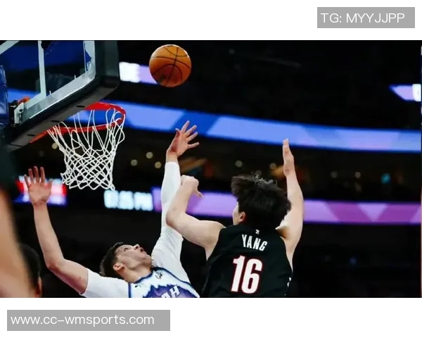 快船半场战报杨瀚森缺阵球队落后开拓者6分大洛表现出色贡献19分哈登也有14分进账 快船半场战报杨瀚森缺阵球队落后开拓者6分大洛表现出色贡献19分哈登也有14分进账