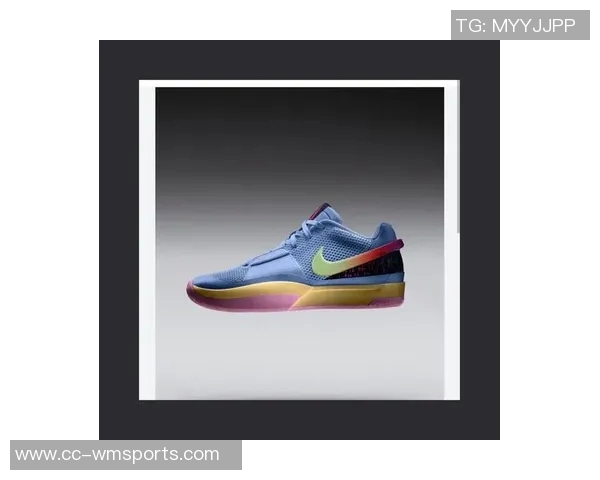 Nike推出多款圣诞特别配色球鞋詹姆斯库里杜兰特莫兰特文班代言款齐亮相