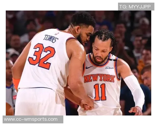 杰伦布朗状态低迷半场表现惨淡仅得6分并贡献4次失误正负值惨遭17