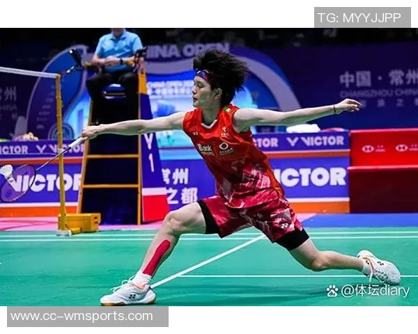 斯卢茨基赛后感慨双方实力相当遗憾未能全取三分的比赛总结